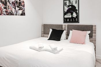 Zenith Melbourne Central - Accommodation Great Ocean Road 2
