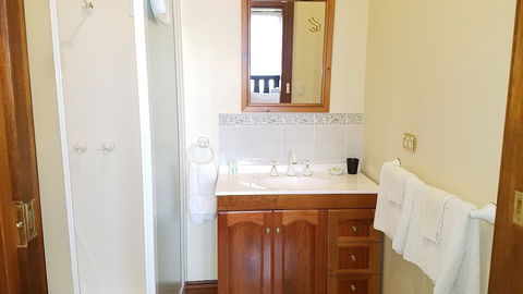 The Postmaster Inn BnB - Accommodation Great Ocean Road 6