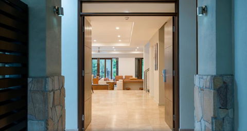 Sea Temple Port Douglas 3 Bedroom Luxury Villa - Accommodation Great Ocean Road 5