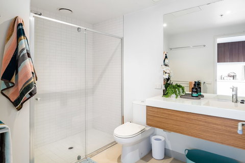 Ella, 1BDR Melbourne Apartment - Accommodation Great Ocean Road 2