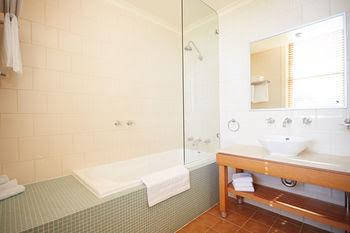 Whitehall Guesthouse Sorrento - Accommodation Great Ocean Road 5