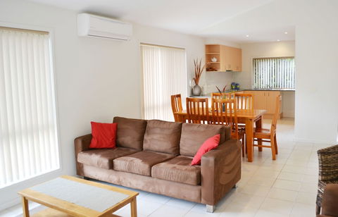 Parker By The Sea - Accommodation Great Ocean Road 6