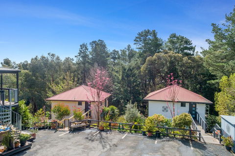 Cloverhill Hepburn Springs - Accommodation Great Ocean Road 0