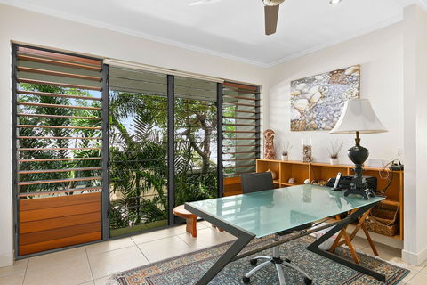 Sea Point On Trinity Beach - Accommodation Great Ocean Road 5