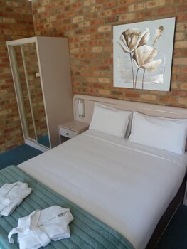 Mollymook Surfbeach Motel And Apartments - Accommodation Great Ocean Road 6