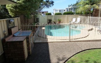 Mollymook Surfbeach Motel And Apartments - Accommodation Great Ocean Road 2