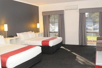 Caledonian Hotel Motel - Accommodation Great Ocean Road 2