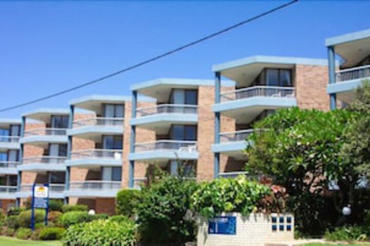 Southern Sunshine Coast QLD Accommodation Great Ocean Road