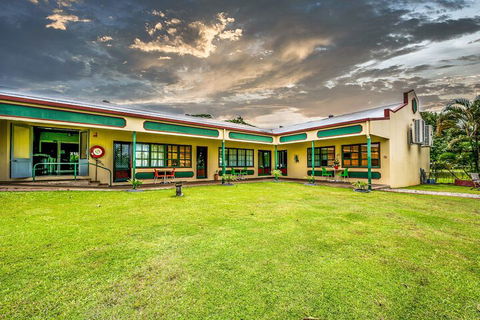 Tropical Lodge - Accommodation Great Ocean Road 7