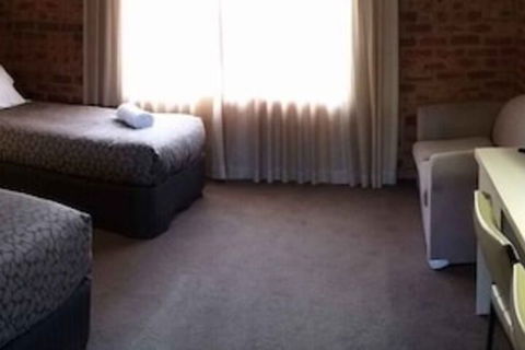 Sugarloaf Motel - Accommodation Great Ocean Road 3