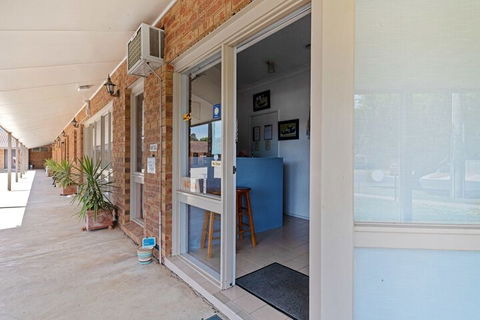 Sugarloaf Motel - Accommodation Great Ocean Road 1