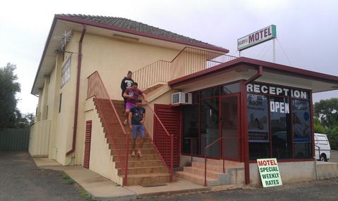 Goolgowi Highway Motel - Accommodation Great Ocean Road 5