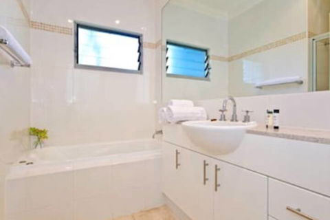 Blue Waters Views - Accommodation Great Ocean Road 7