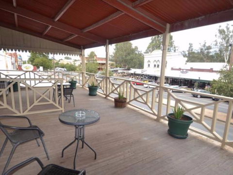 Bordello Hotel Bar & Spa - Accommodation Great Ocean Road 5