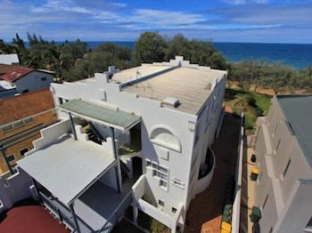 Sandcastles On The Beach Bargara - Accommodation Great Ocean Road 1