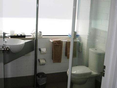 Dalby Manor Motor Inn - Accommodation Great Ocean Road 1