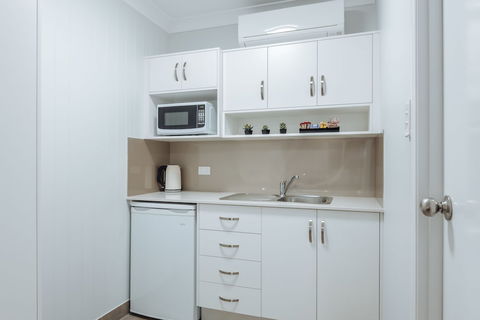 Raintree Motel Biloela - Accommodation Great Ocean Road 1