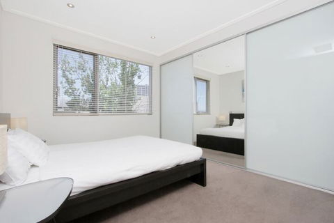 Accommodate Canberra - Glebe Park - Accommodation Great Ocean Road 6