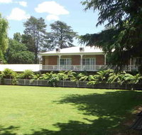 Barrass's John Bright Motor Inn - Accommodation Great Ocean Road