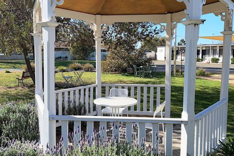 Gazebo Motor Inn - Accommodation Great Ocean Road 2