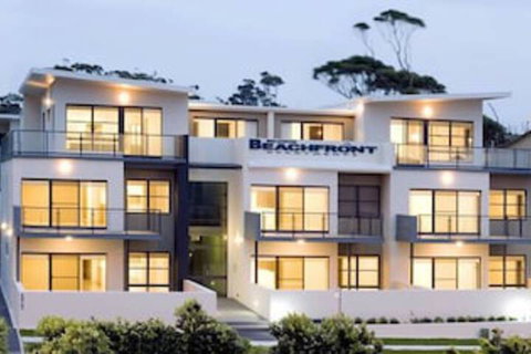 Mollymook Beachfront Executive Apartment - Accommodation Great Ocean Road 4