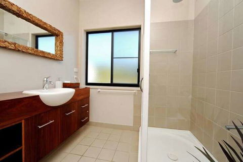 Airlie Waterfront Bed & Breakfast - Accommodation Great Ocean Road 7