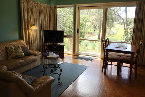 Countryside Connections Tranquil Studio - Accommodation Great Ocean Road 6