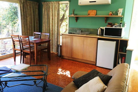 Countryside Connections Tranquil Studio - Accommodation Great Ocean Road 1