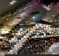 Skyways Hotel Bistro - Accommodation Great Ocean Road