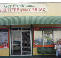 MacIntyre Hot Bread Shop - Accommodation Great Ocean Road