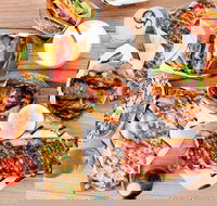 Between 2 Buns - Altona - Accommodation Great Ocean Road