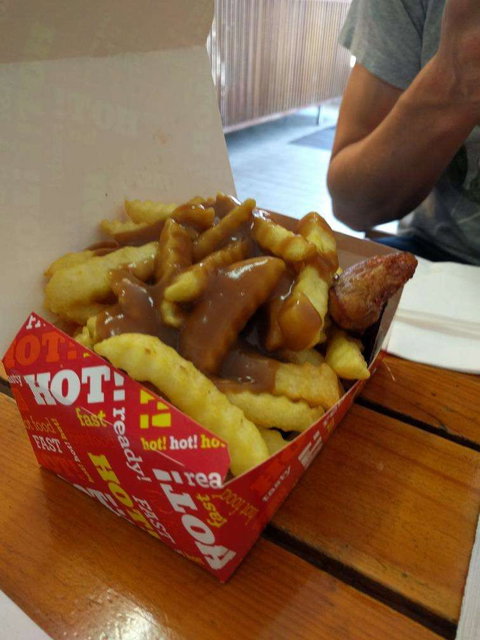 McManos Chicken Bar - Accommodation Great Ocean Road 0