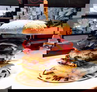 Andrew's Hamburgers - Albert Park - Accommodation Great Ocean Road