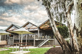 Mannum Restaurants and Takeaway Accommodation Great Ocean Road Accommodation Great Ocean Road