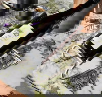 Ten Minutes by Tractor