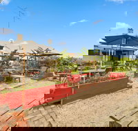 Archies Couch - Accommodation Great Ocean Road