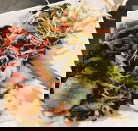 Star Buffet - Accommodation Great Ocean Road