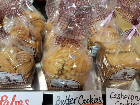 Cheung's Cakes & Cafe - Accommodation Great Ocean Road 0