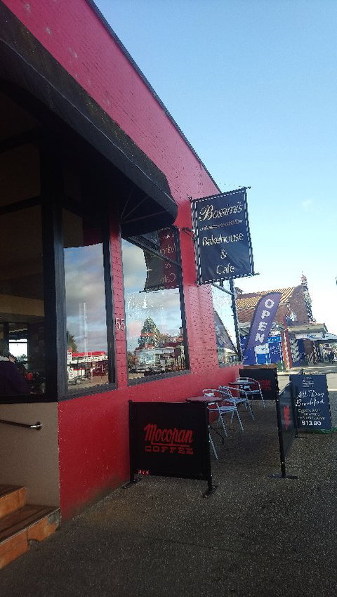 Bossimi's Bakehouse & Cafe - Accommodation Great Ocean Road 5