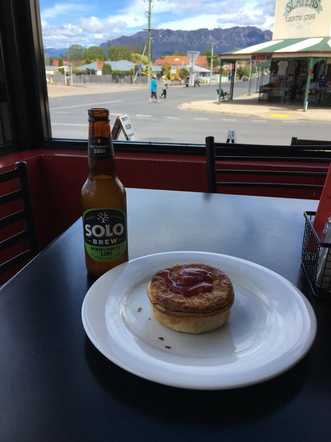 Bossimi's Bakehouse & Cafe - Accommodation Great Ocean Road 7