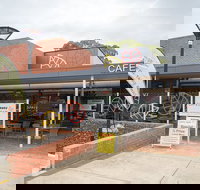 Avenues Cafe Bar - Accommodation Great Ocean Road