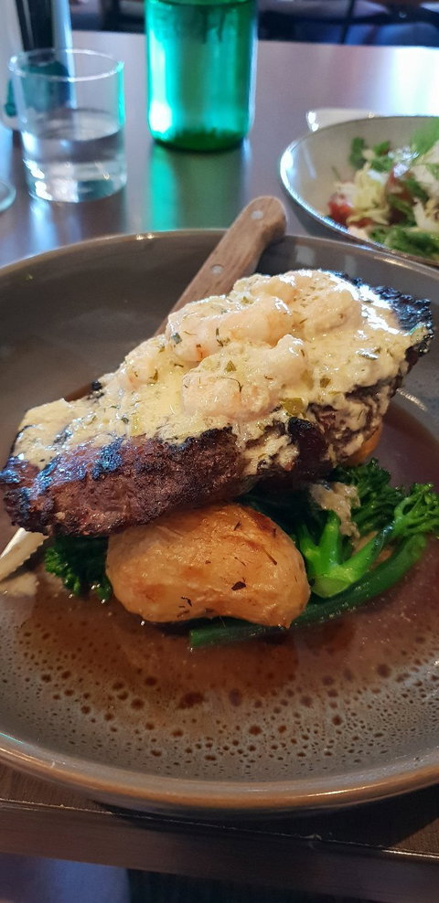 The Victory Hotel - Accommodation Great Ocean Road 2