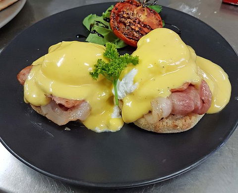 Cruisers Hub Cafe - Accommodation Great Ocean Road 0