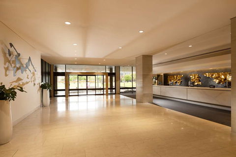 Hilton Adelaide - Accommodation Great Ocean Road 2