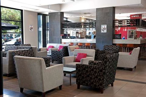 Mantra Hindmarsh Square - Accommodation Great Ocean Road 1