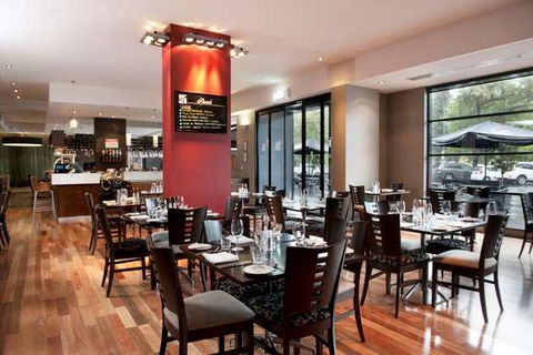 Mantra Hindmarsh Square - Accommodation Great Ocean Road 2