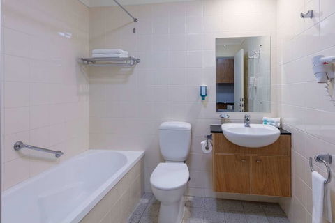 Nesuto Canberra Apartment Hotel - Accommodation Great Ocean Road 4