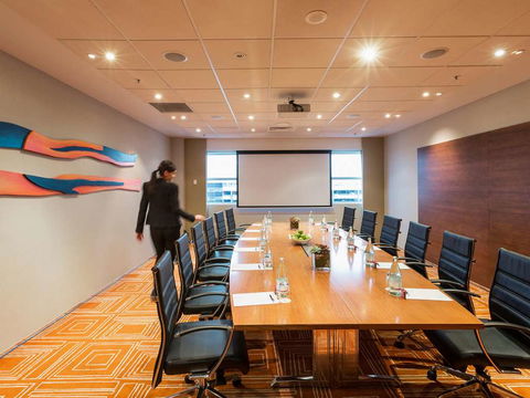 PARKROYAL Melbourne Airport - Accommodation Great Ocean Road 8