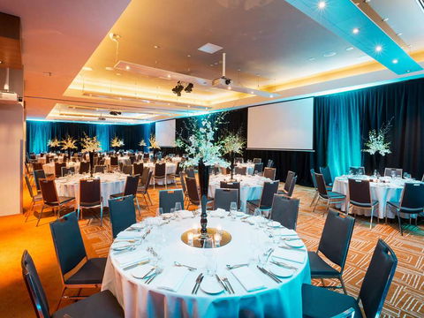 PARKROYAL Melbourne Airport - Accommodation Great Ocean Road 17