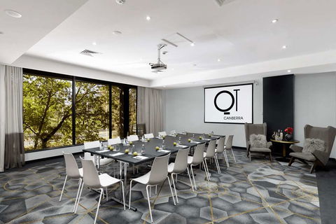 QT Canberra - Accommodation Great Ocean Road 8